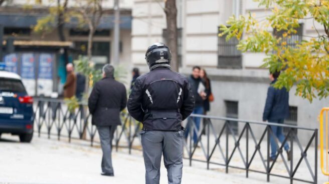 El policía asesor de Cospedal admite que hizo de nexo entre el chófer de Bárcenas y Villarejo