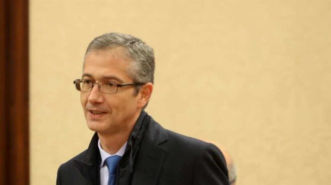 Pablo Hernandéz de Cos Pablo Hernandéz de Cos, gobernador del Banco de España.