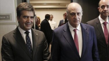 El secretario general del PP interrogó a Fernández Díaz, Cosidó y Martínez sobre su implicación en la 'operación Kitchen'