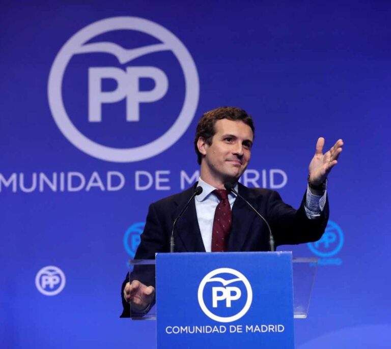El PP centra sus esfuerzos en la Comunidad de Madrid ante las dificultades en el Ayuntamiento