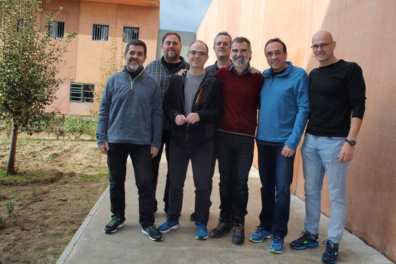 Las prisiones catalanas proponen dejar ya en semilibertad a los presos condenados por el 1-O