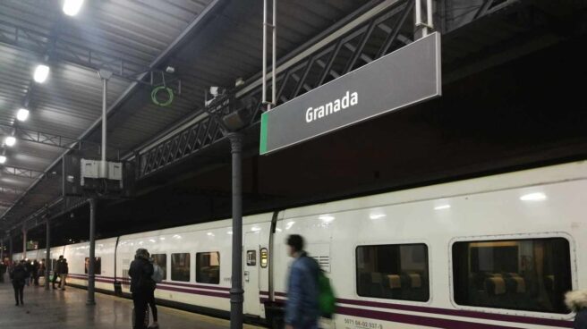 Los sindicatos de Renfe amenazan con una huelga en Navidad por falta de personal