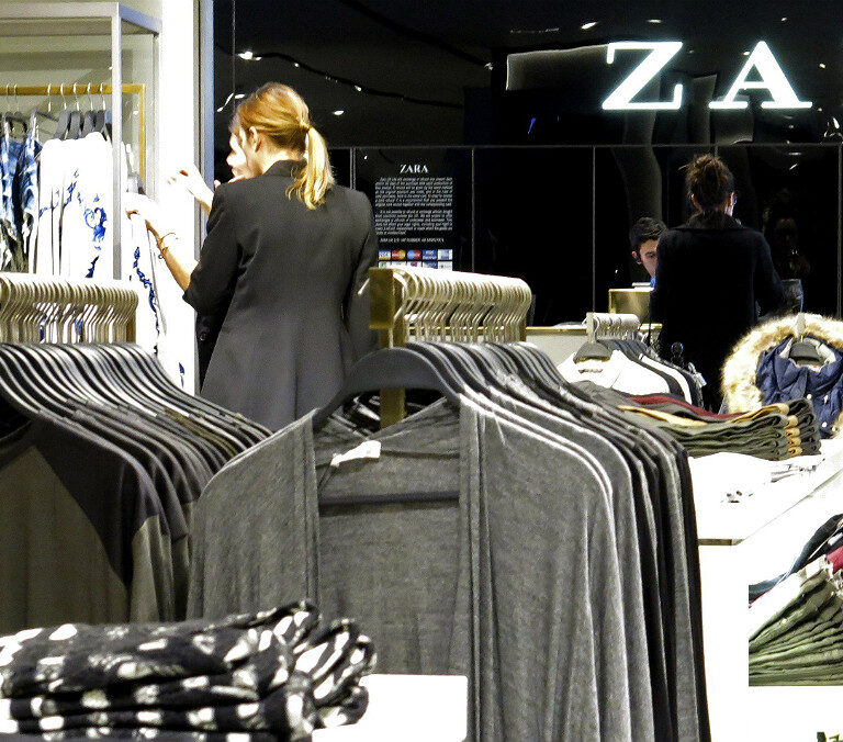 El desplome de Asos enciende las alarmas del 'retail' y arrasa la confianza en Inditex