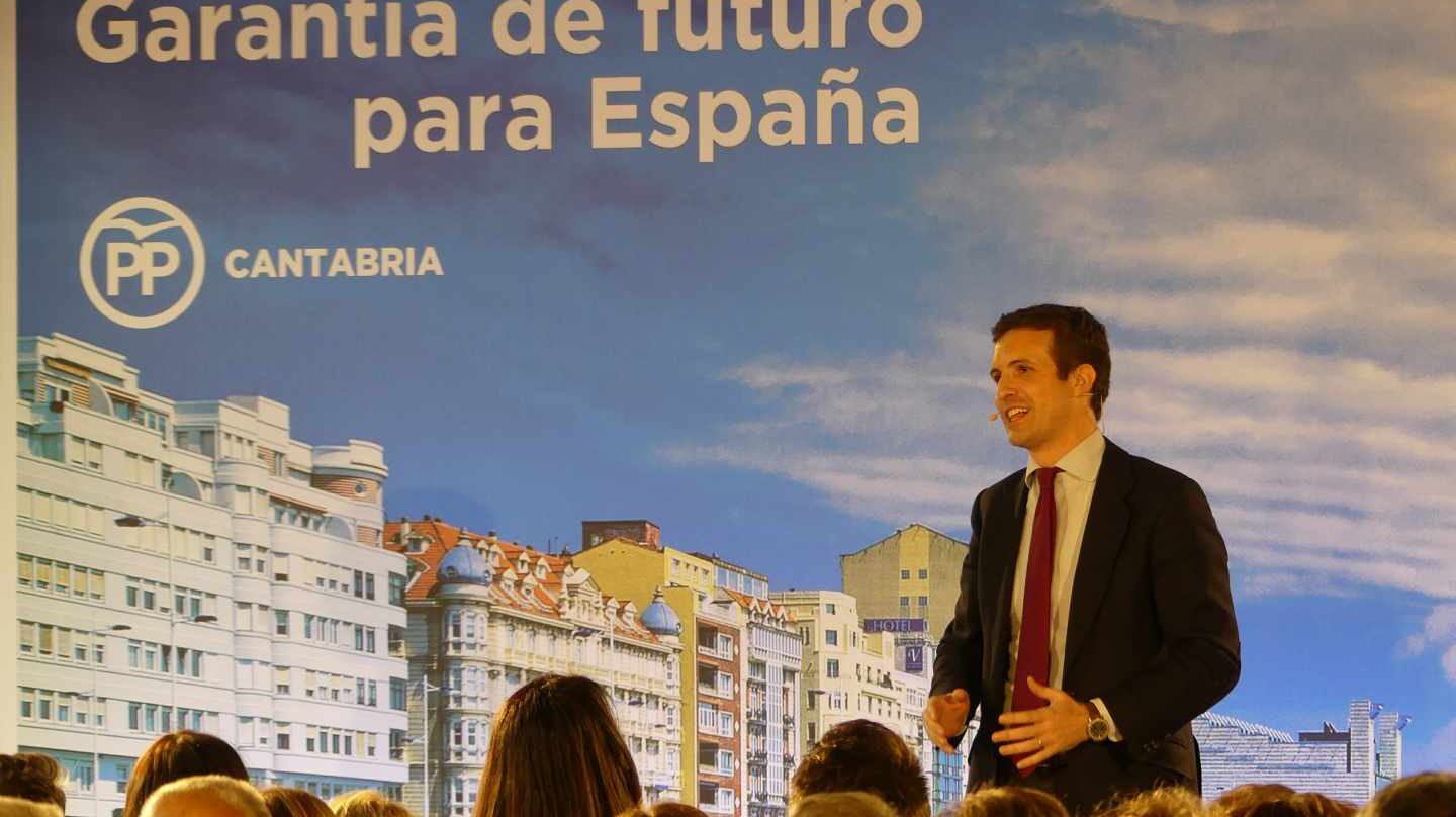 El presidente del PP, Pablo Casado, durante el acto de este mediodía en Santander.