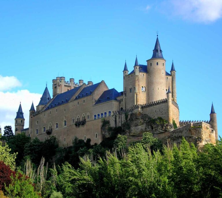 Cinco castillos españoles sacados de un cuento de hadas