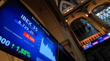 Las eléctricas ganan fuerza en el Ibex ante el declive de la banca
