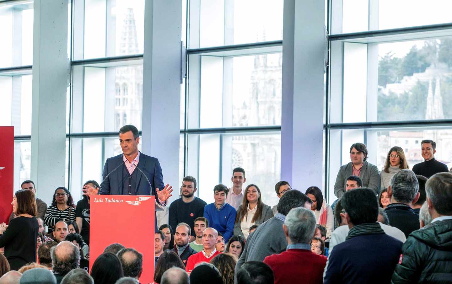 El presidente del Gobierno y secretario general del PSOE, Pedro Sánchez, durante su intervención en el acto de presentación de la candidatura de Luis Tudanca a la Presidencia de la Junta de Castilla y León.