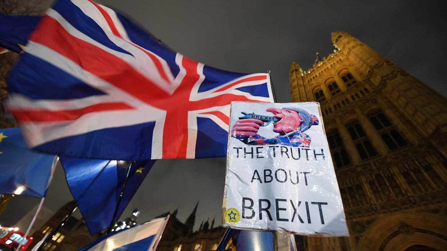 Protestas por el Brexit en Londres junto al Parlamento.