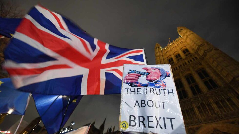 Protestas por el Brexit en Londres junto al Parlamento.