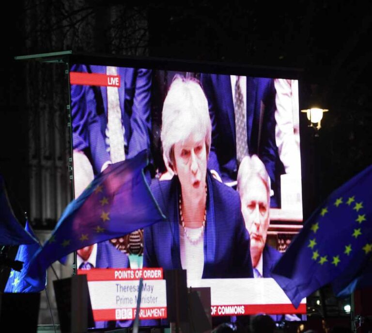 La incertidumbre por el Brexit paraliza los mercados financieros