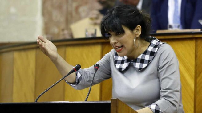 Teresa Rodríguez, en el debate de investidura en el Parlamento de Andalucía.