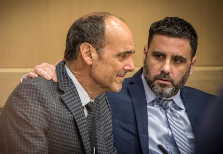 El juez del 'caso Ibar' retira a un jurado pero no altera el proceso