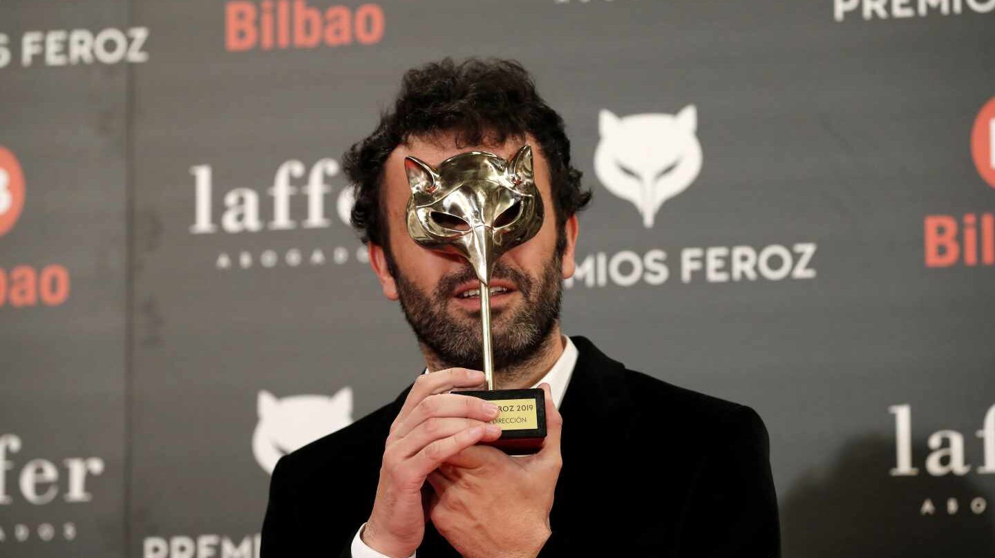 El realizador Rodrigo Sorogoyen recibe el premio a mejor dirección por "El reino"
