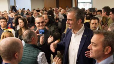 La respuesta de Vox al PP: "Nos copia los discursos y hasta los eslóganes"