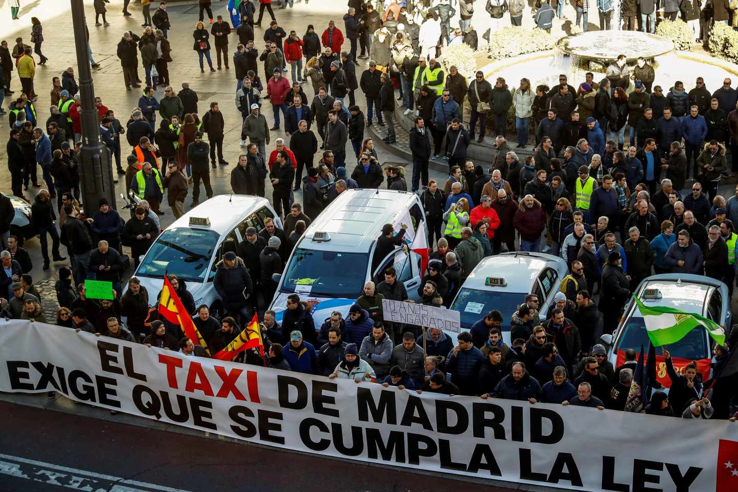 Manifestación de taxistas en la Puerta del Sol en Madrid.