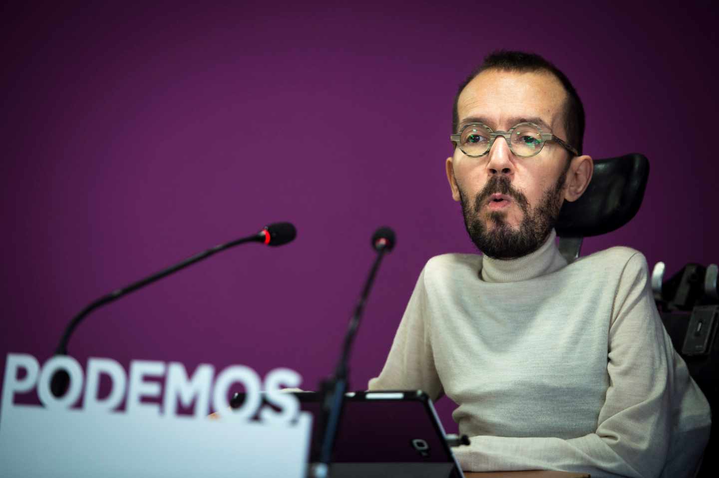 Echenique, "estupefacto" porque el PSOE ha manipulado la propuesta de Podemos