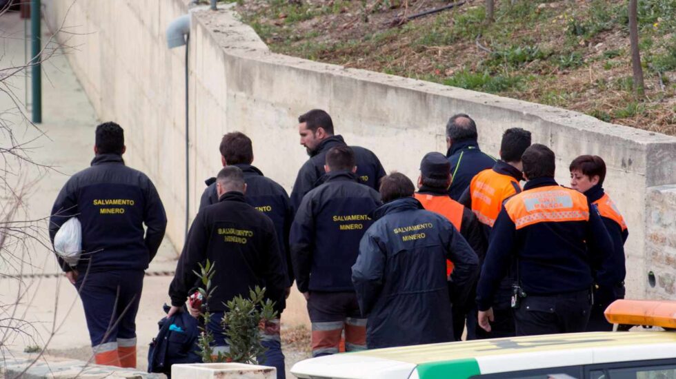 La Brigada de Salvamento Minero de Hunosa llega al puesto de mando donde se continúan los trabajos de rescate de Julen