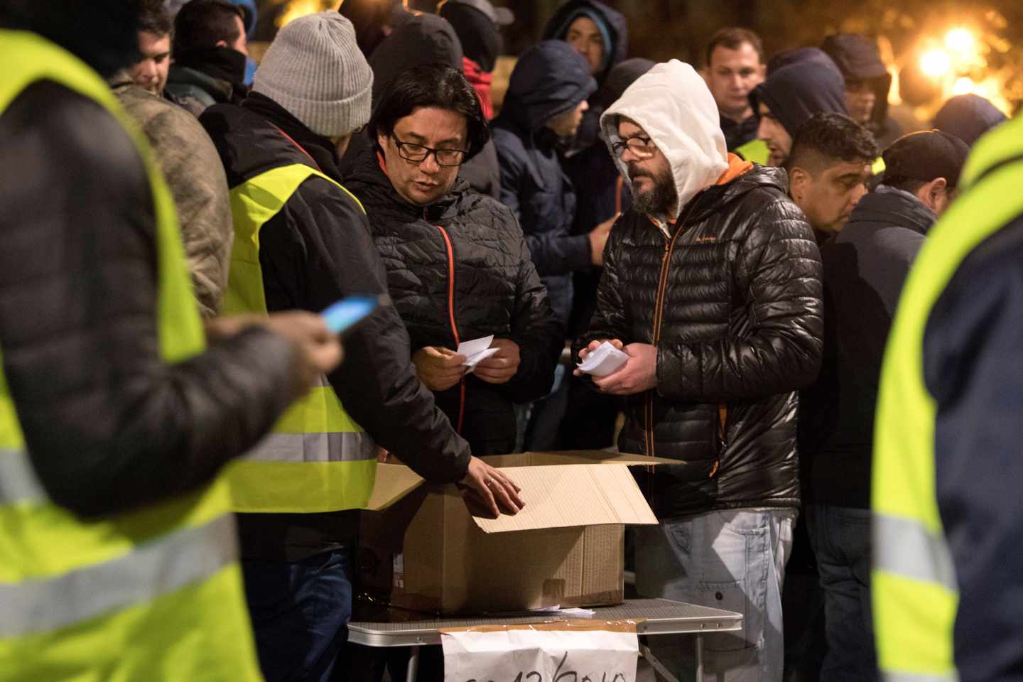 Recuento de votos de los taxistas en Barcelona.