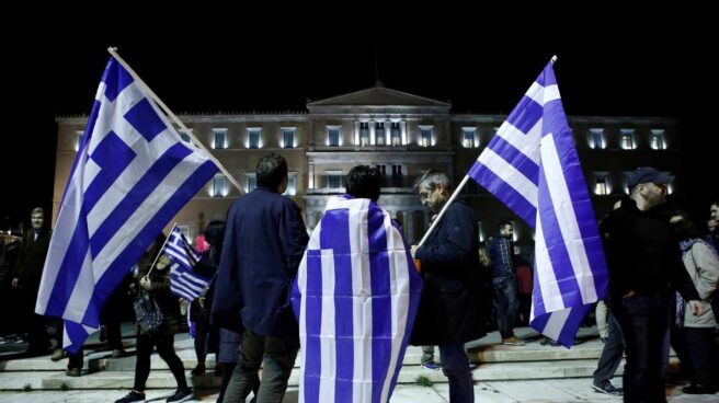 Regreso triunfal de Grecia a los mercados de deuda: recibe demanda de más de 10.000 millones.