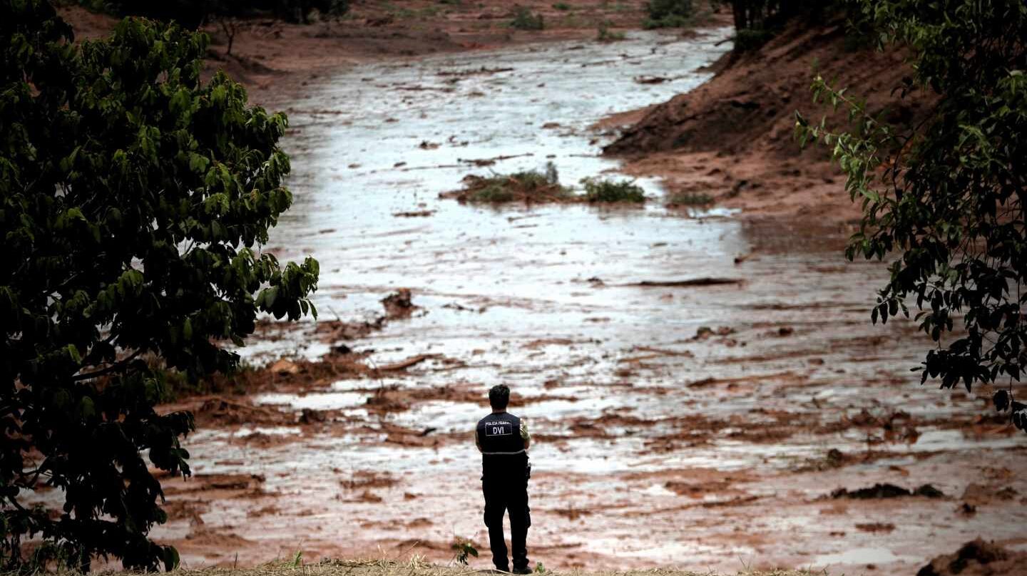 El mayor productor de hierro del mundo se desploma en bolsa tras el desastre minero de Brasil.