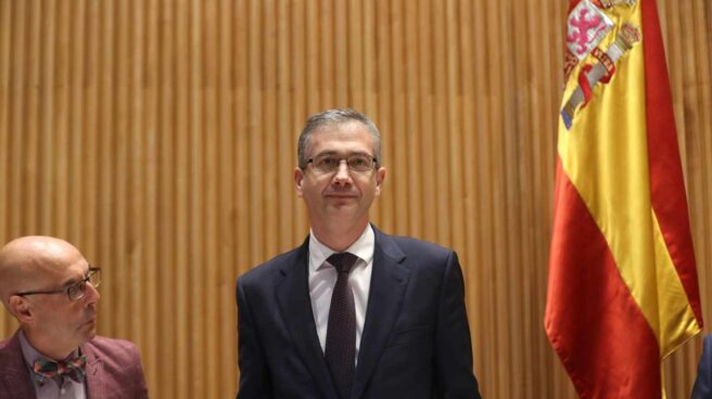 El gobernador del Banco de España, Pablo Hernández de Cos, en el Congreso.