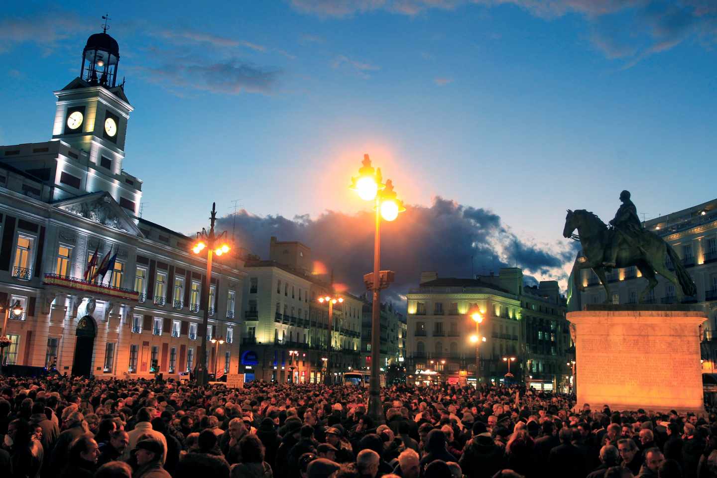 Concentración de taxistas en la Puerta del Sol.