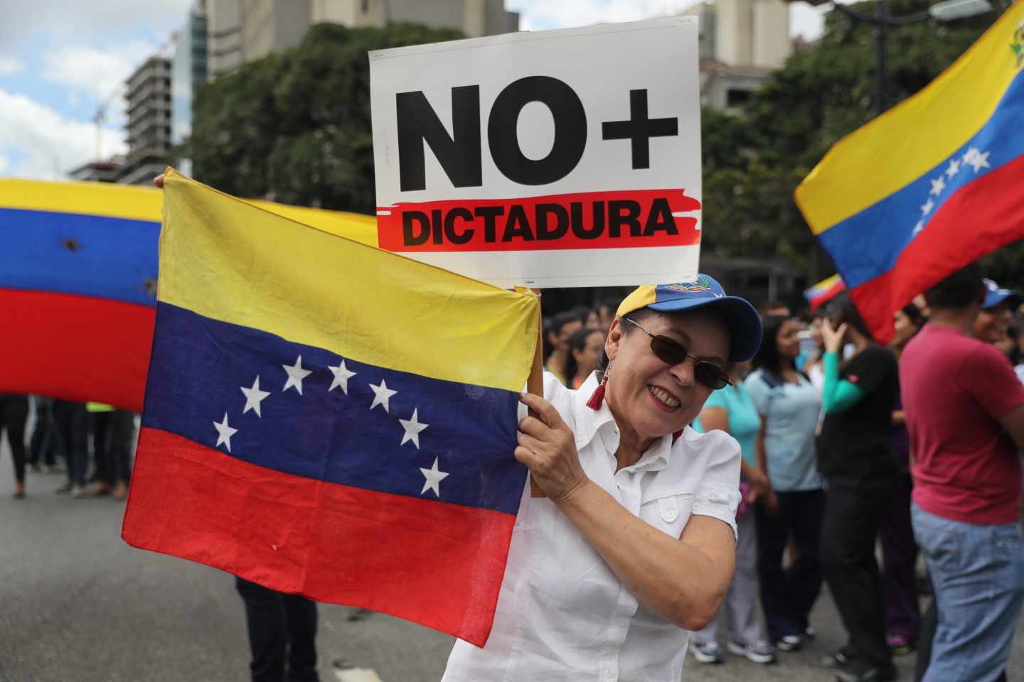 Paros en Caracas (Venezuela) contra el régimen de Maduro.