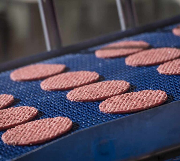 La empresa de Griñón que fabrica un millón de Whoppers al día