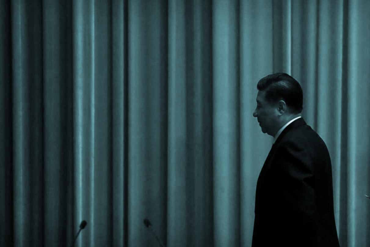 El líder chino, Xi Jinping, a su salida del Gran Salón del Pueblo, en Pekín.