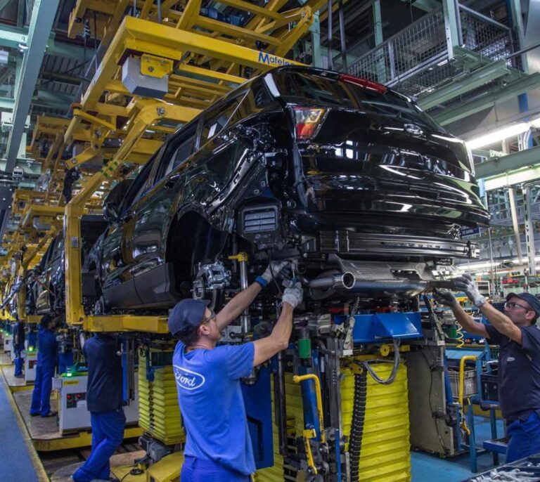 Ford ultima un recorte de miles de empleos en Europa que puede afectar a Almussafes