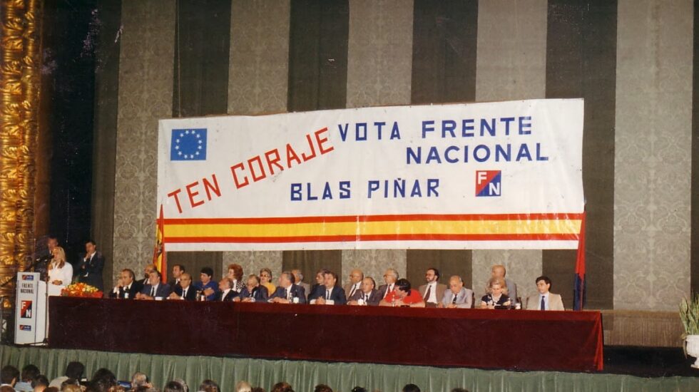 Cierre de campaña del Frente Nacional de Blas Piñar para las Elecciones Europeas de 1989.