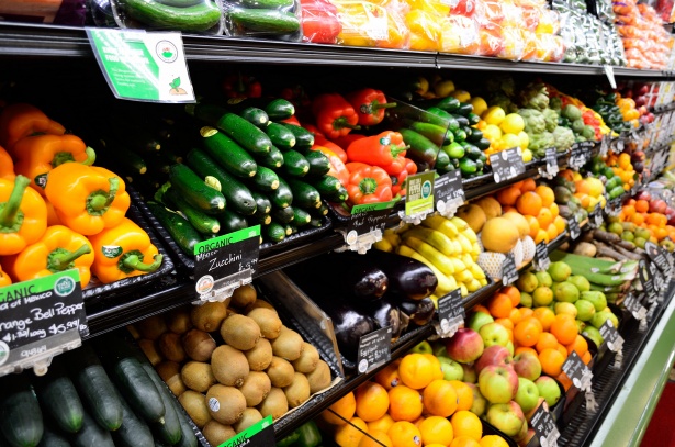 Frutas y verduras en un mercado