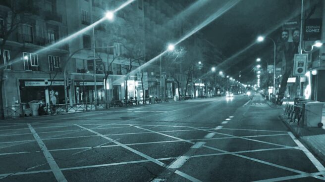 Huelga de taxis: vacía la calle de Alcalá.