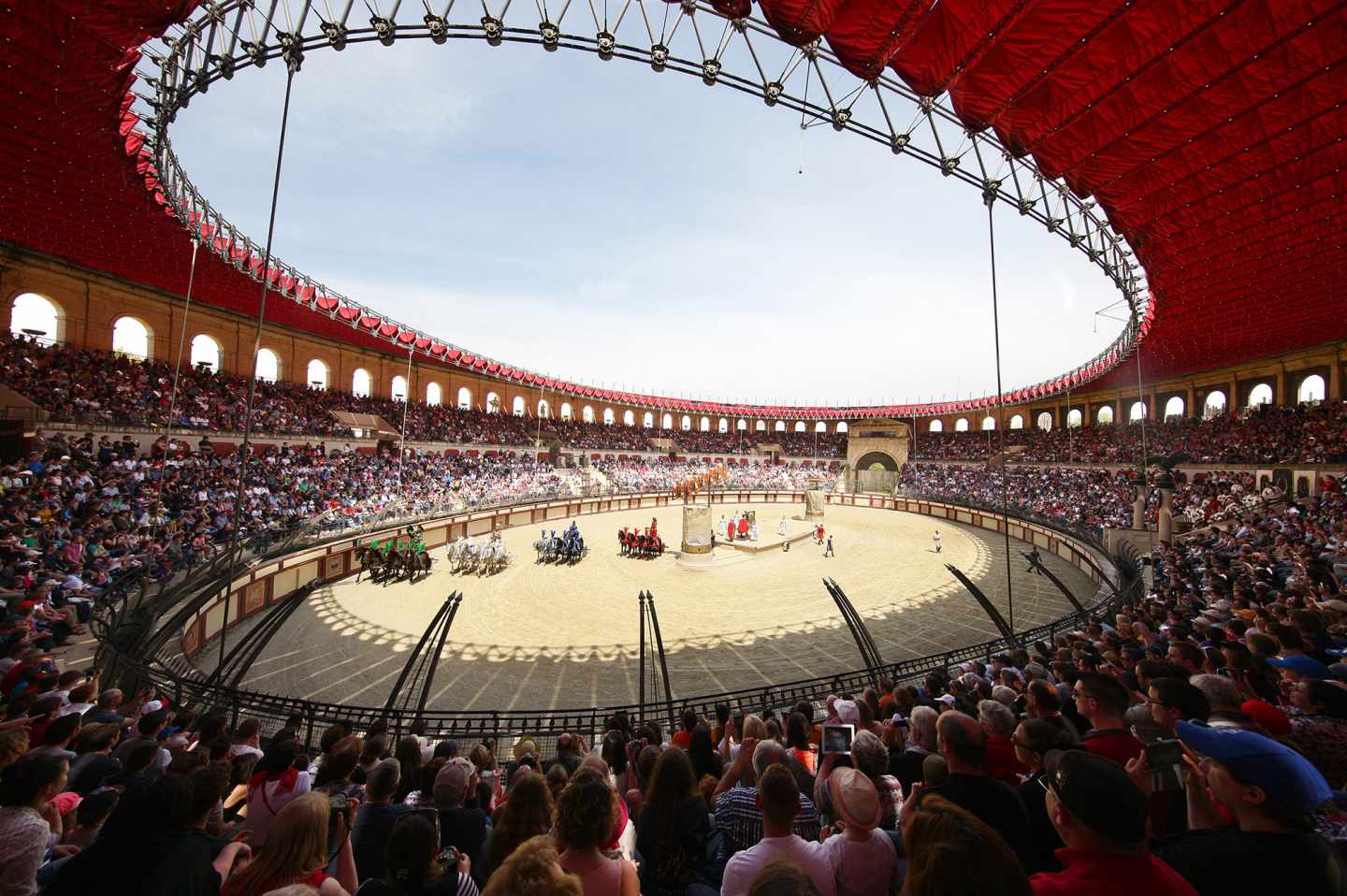 Representación histórica en el parque temático Puy du Fou (Francia).