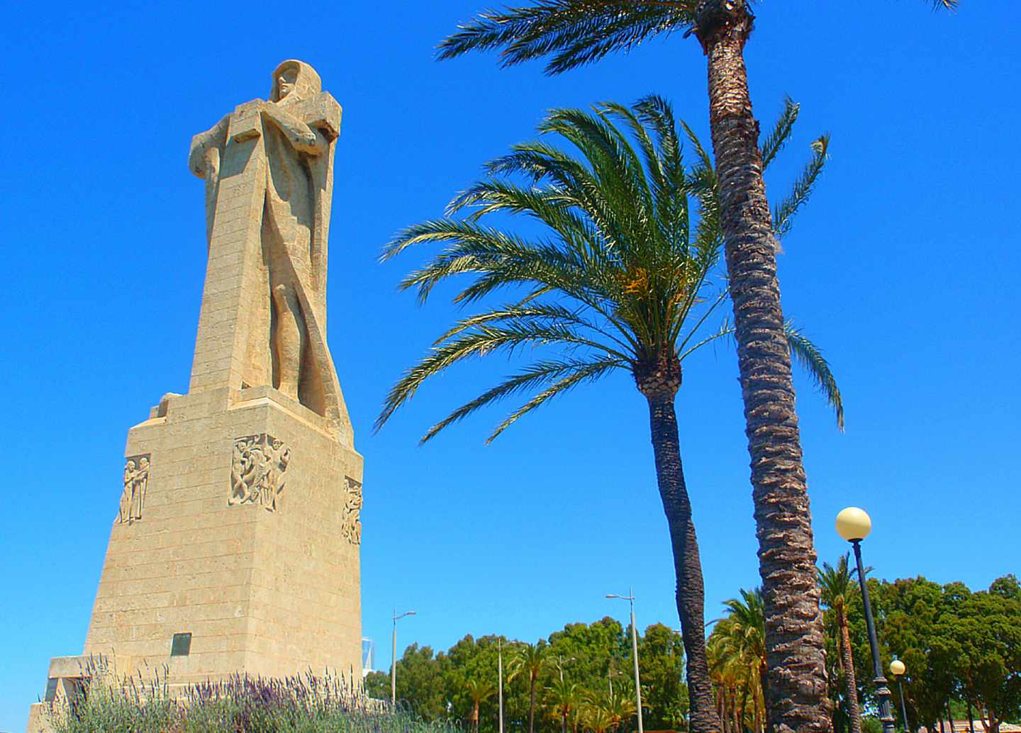 Monumento a Colón en Huelva.