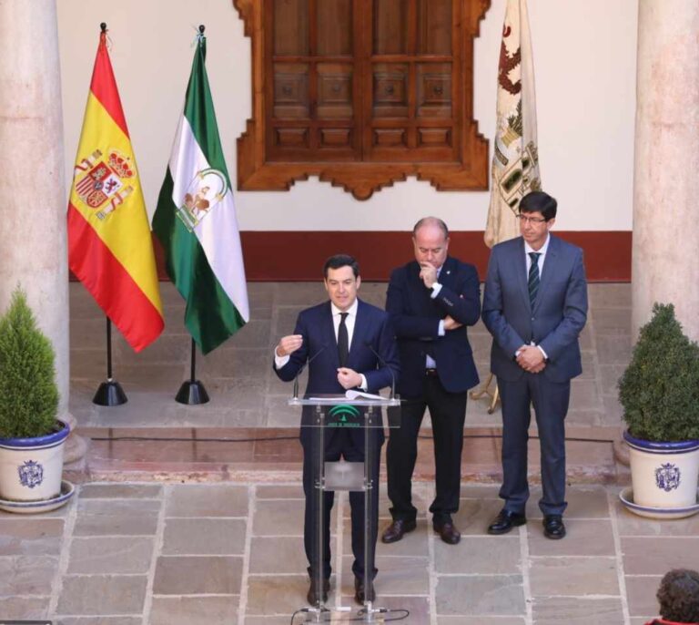 La Junta de Andalucía aprueba auditar 14 entes y bonificará el impuesto de Sucesiones