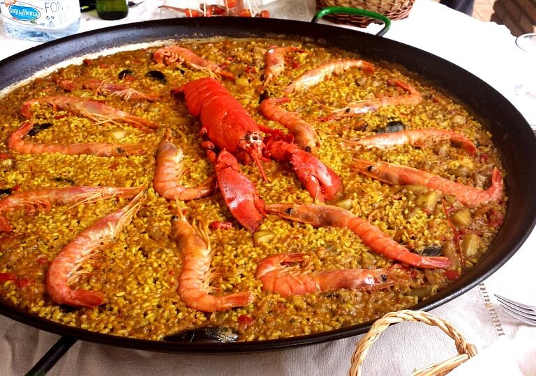 La app que te dice en qué restaurantes del mundo sirven "auténtica paella"