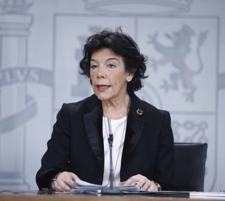 El Gobierno aprueba las tasas 'Google' y 'Tobin' y confía arañar 2.050 millones