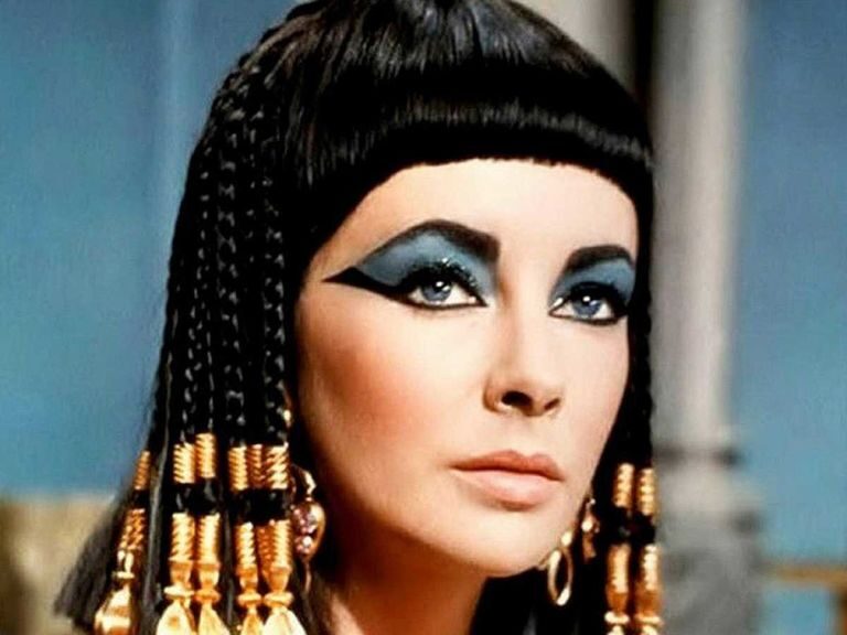 El prestigioso egiptólogo Zahi Hawass: "He encontrado la tumba de Cleopatra"