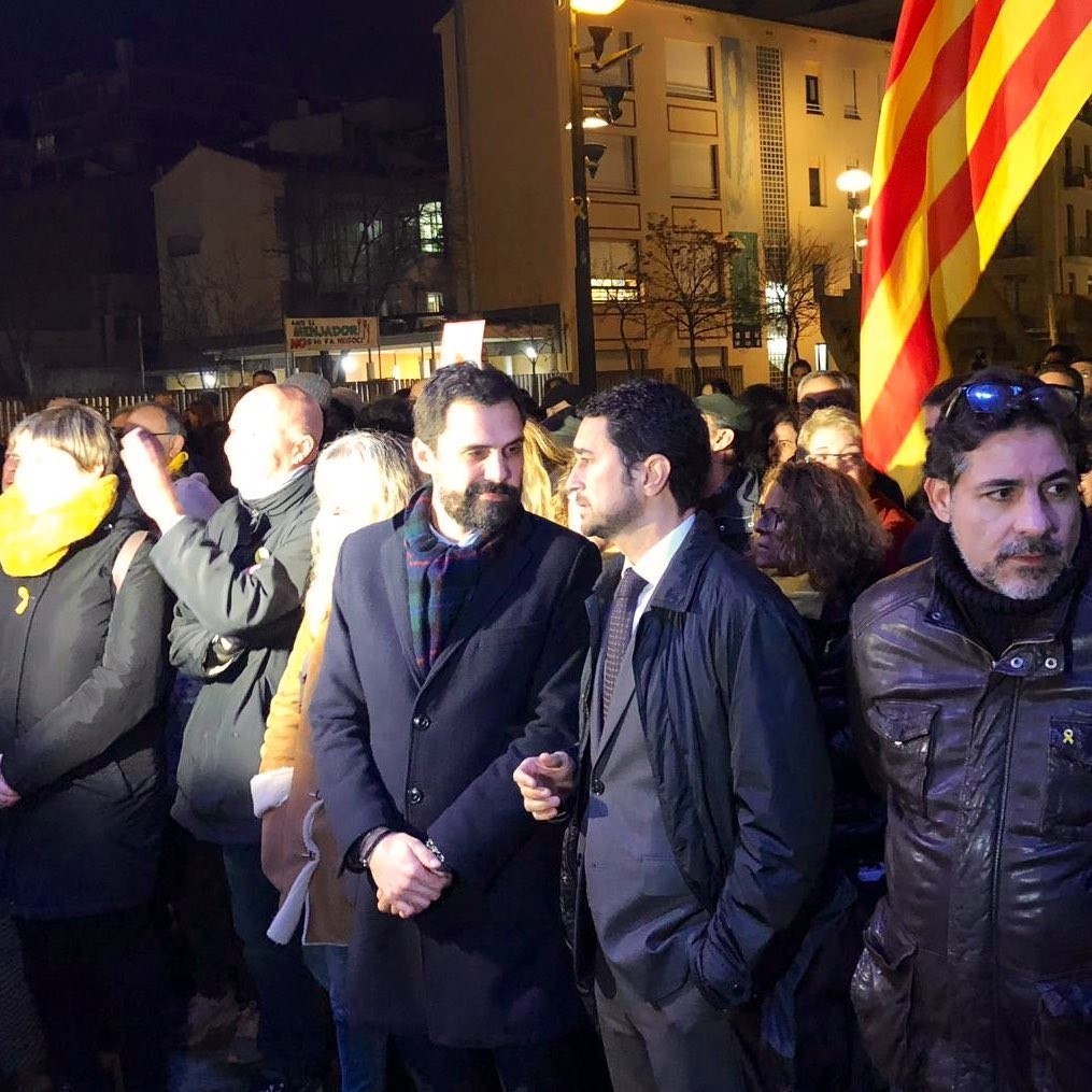 El presidente del Parlament, Roger Torrent, en una concentración.