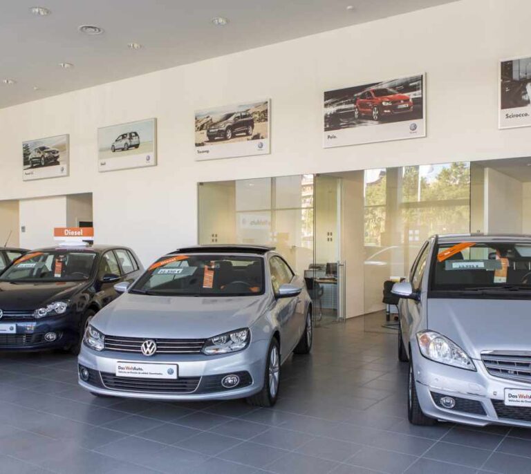 La banca tira los precios del crédito al consumo hasta mínimos históricos