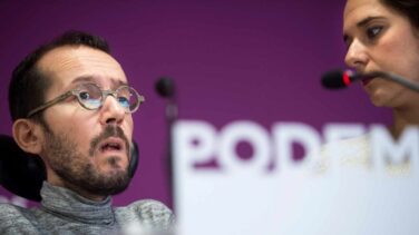 El juzgado ratifica la multa a Echenique por contrato irregular a su asistente