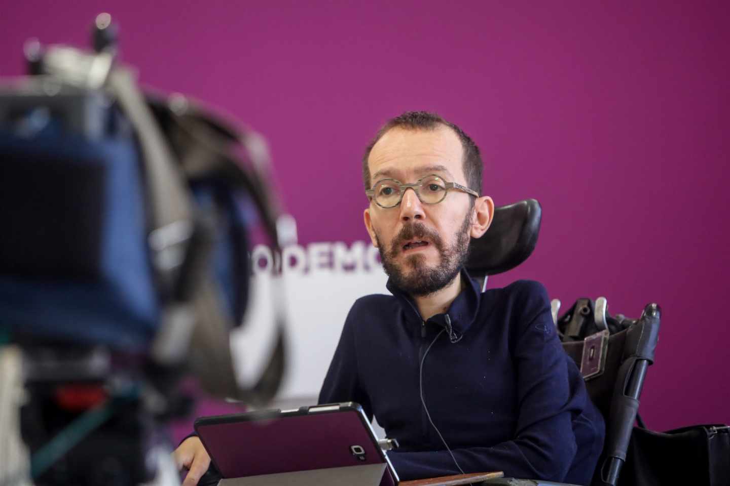 Echenique pide "no alimentar el discurso del desencanto" en Podemos