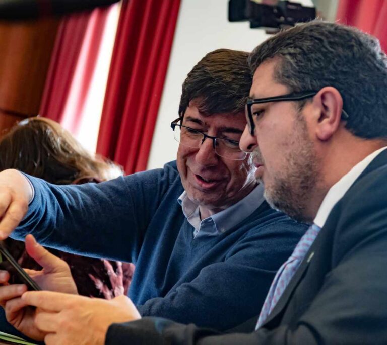 Cs asumirá regeneración democrática, economía y turismo en el nuevo Gobierno andaluz