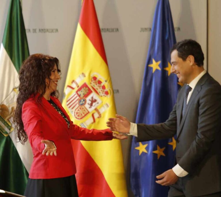 La consejera andaluza de Igualdad se disculpa por sus críticas a la Semana Santa