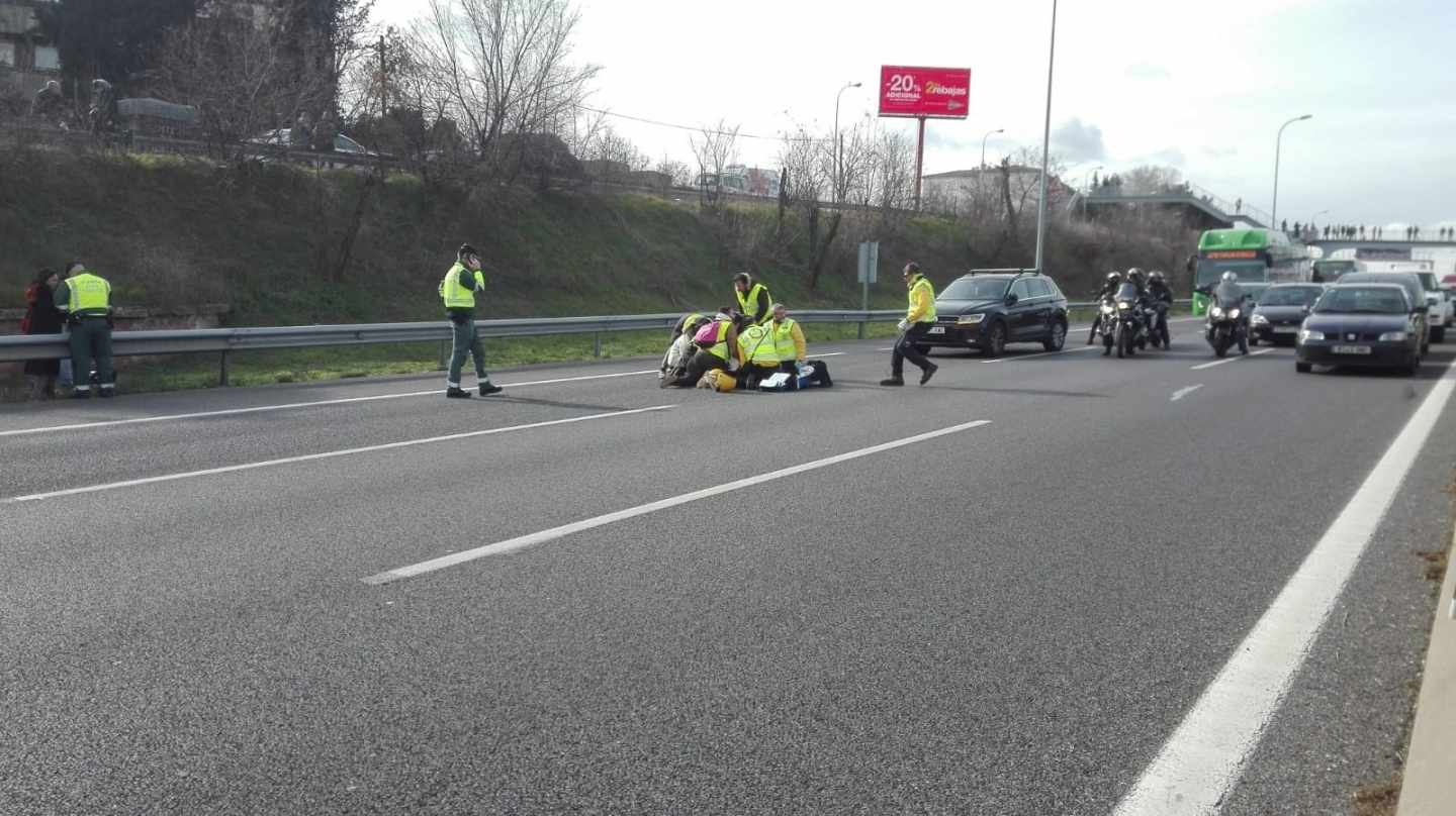 En la UCI en estado muy grave el taxista que se lanzó contra un coche durante las protestas