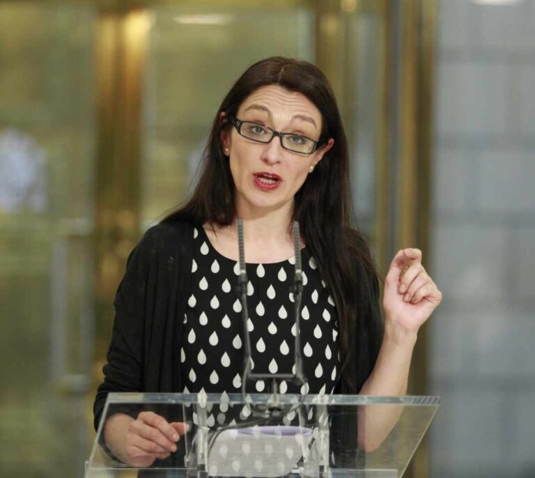 La izquierda se rompe: IU y 'anticapis' se enfrentarán a Podemos y Errejón en Madrid