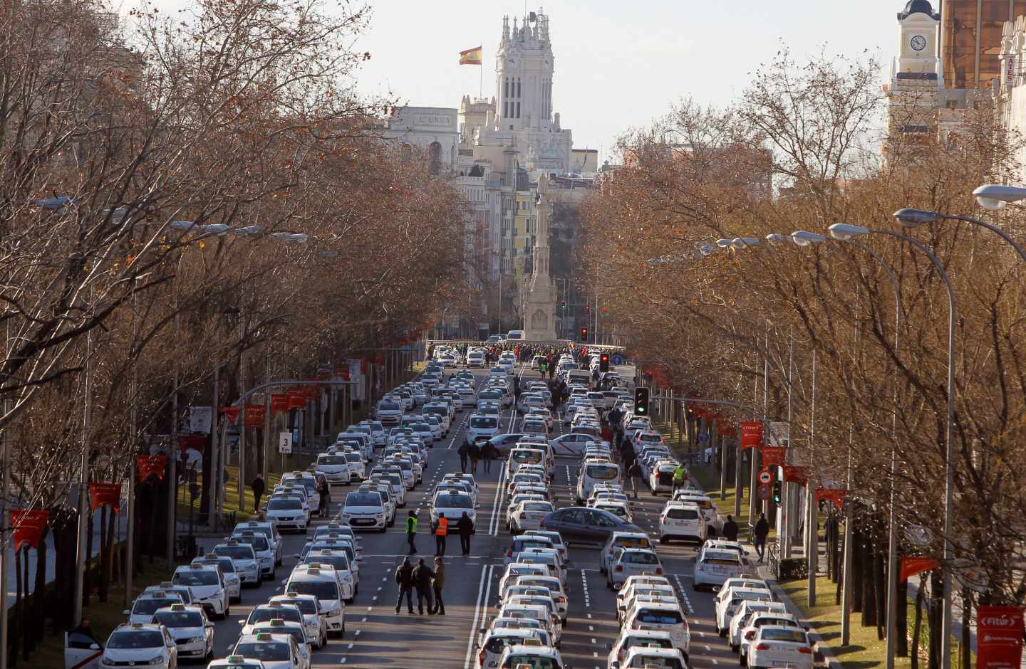 Los taxistas de Madrid, asentados en la Castellana.