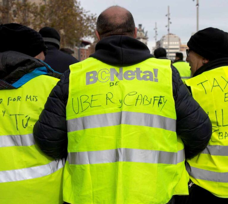 Competencia avisa: las limitaciones a Uber de la Generalitat "acabarán en los tribunales"