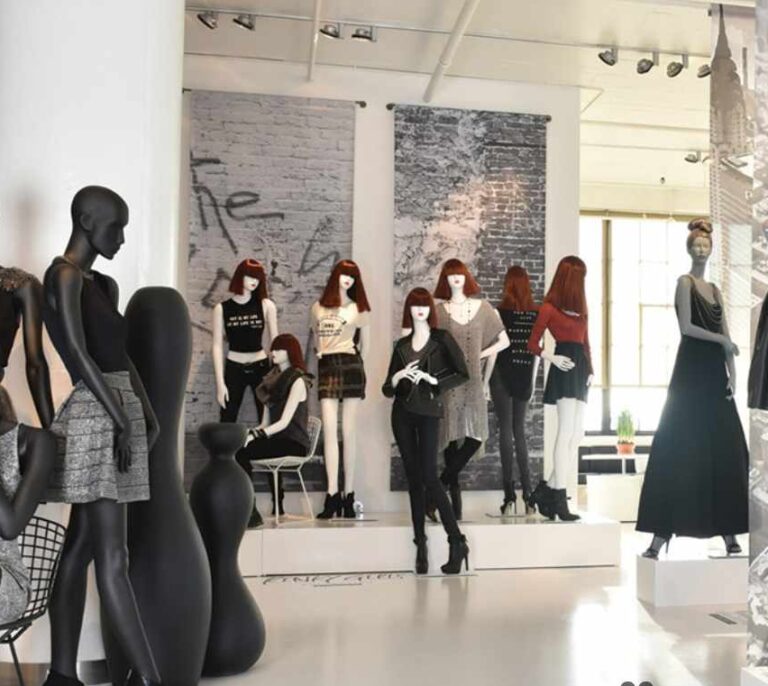 Córcostegui irrumpe en la puja por los maniquíes de Zara y El Corte Inglés